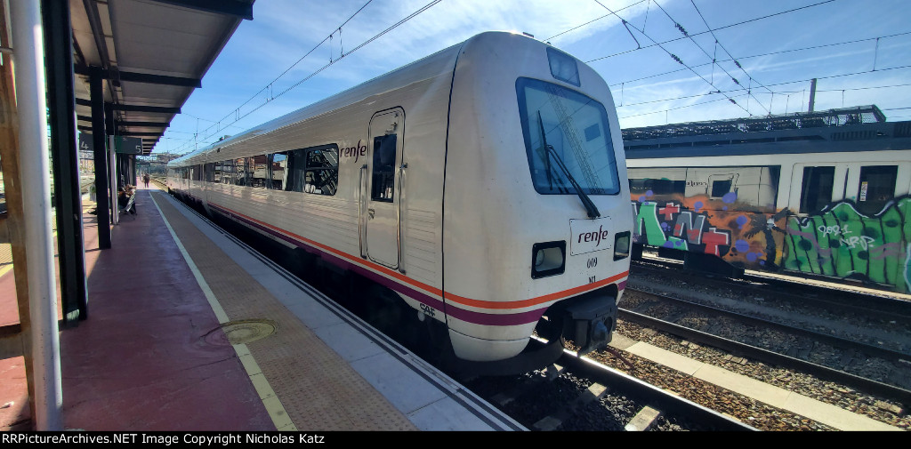 RENFE 594-009